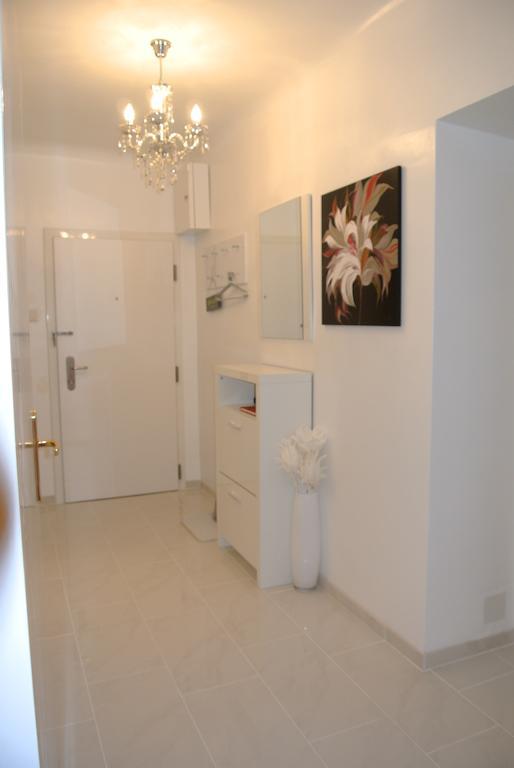 Apartment Paradies - U1 Station Altes Landgut Viena Cameră foto